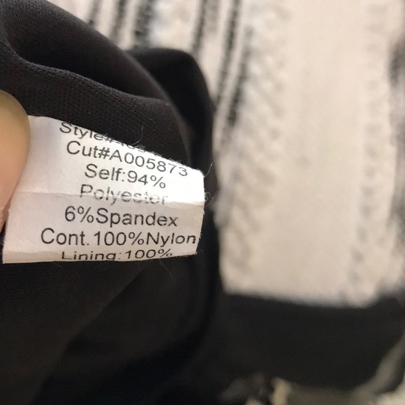 🌸❤️Bailey 44 mesh panel top❤️ - Picture 6 of 6